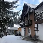 River Hill Feriested Mykulychyn